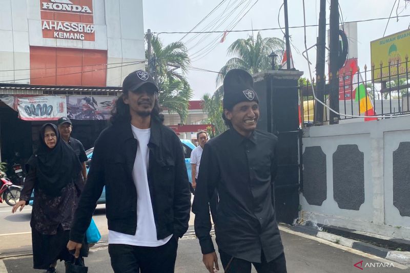 keluarga-belum-bertemu-vadel-badjideh-sejak-ditahan-soal-kasus-asusila
