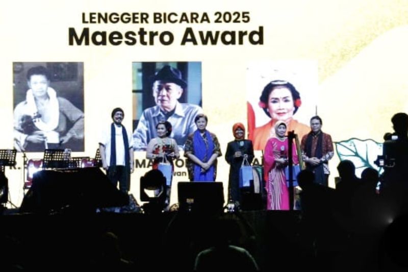 Anggota Komisi VII DPR usulkan Ahmad Tohari terima Nobel Sastra