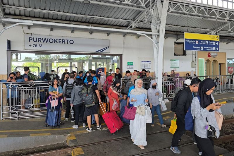 kai-purwokerto-catat-lonjakan-penumpang-jelang-libur-tahun-baru-islam