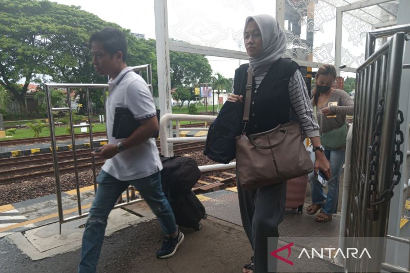 kai-cirebon-sediakan-23928-tiket-sambut-libur-tahun-baru-islam