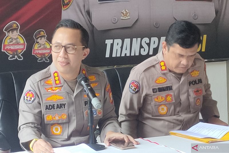 polisi-periksa-49-saksi-soal-kasus-tuduhan-ijazah-palsu-milik-jokowi