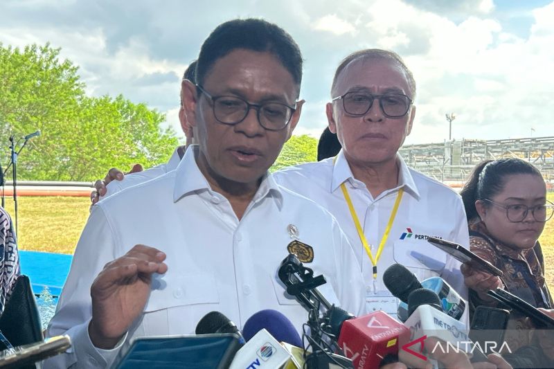 pemerintah-masih-lakukan-evaluasi-impor-minyak-dan-lng-dari-rusia