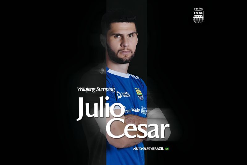 Persib datangkan Julio Cesar sebagai bek tengah baru