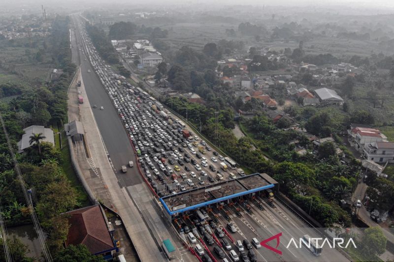 sebanyak-373-ribu-kendaraan-tinggalkan-jabotabek-di-tahun-baru-islam