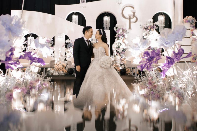 dampak-psikologis-dan-alasan-di-balik-fenomena-lavender-marriage