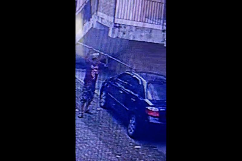 3 mobil dan pintu di Balai Kota Solo dirusak orang tak dikenal