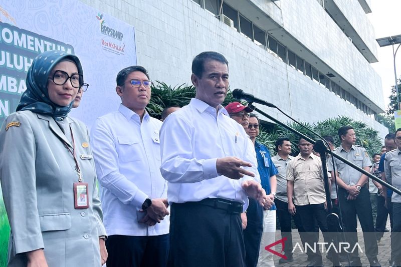 mentan-pastikan-kios-yang-jual-pupuk-di-atas-het-segera-ditutup