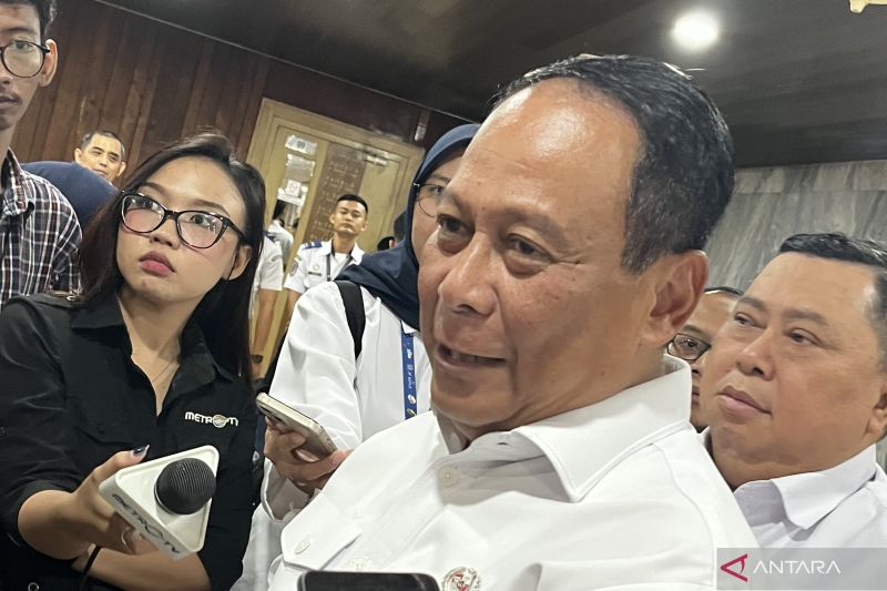wamenhub-perlu-terobosan-hukum-untuk-atasi-permasalahan-ojol