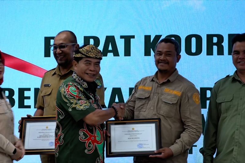 gubernur-ungkap-optimalisasi-sawah-di-kaltara-baru-35-persen