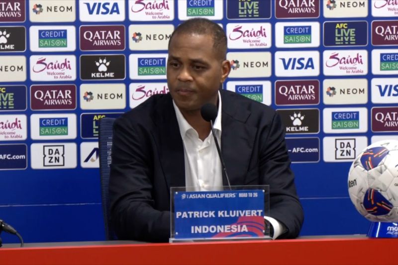 Kalah telak dari Jepang, Kluivert: Saatnya belajar dan bangkit