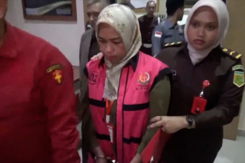 Kejari tahan karyawan PT Pos Kendari kasus penggelapan dana Rp5,2 M