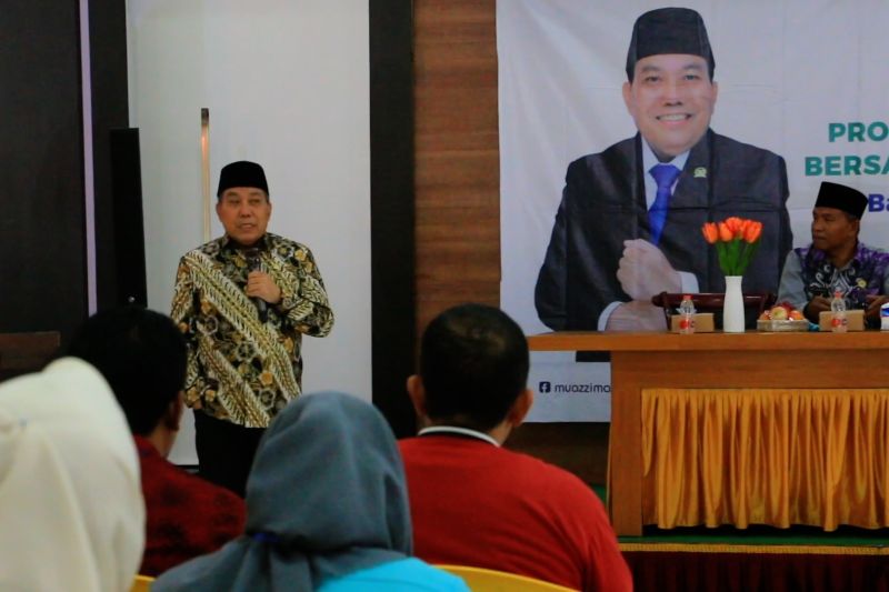komisi-ix-dpr-ajak-pelaku-usaha-di-ntb-jadi-mitra-dapur-umum-mbg