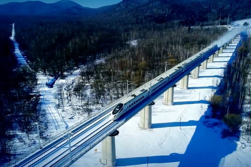 Menjajal jalur kereta cepat Harbin-Dalian