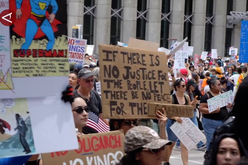 Protes "no kings" kepada pemerintahan Trump berlangsung di seluruh AS