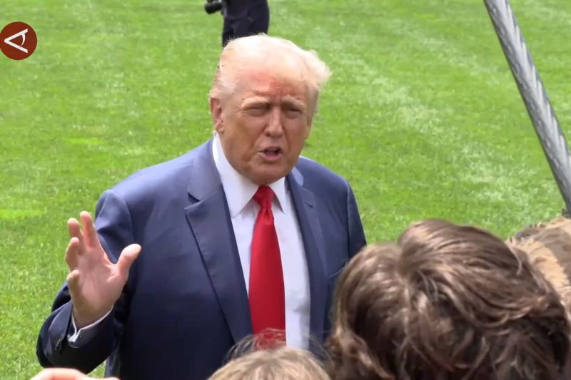 Berseteru, ini penilaian Donald Trump terhadap Gubernur California