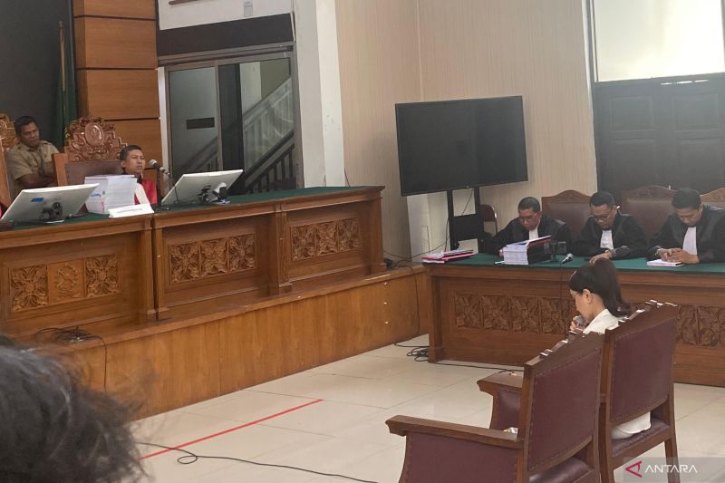 nikita-mirzani-minta-presiden-prabowo-tumpas-mafia-skincare