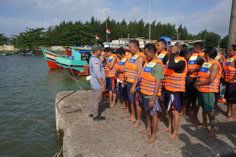 kkp-perkuat-perlindungan-awak-kapal-perikanan-saat-melaut