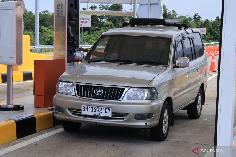hk-objek-wisata-di-sumbar-riau-tingkatkan-trafik-kendaraandi-jtts