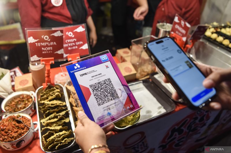 perbedaan-qris-biasa-dan-qris-tap-mana-yang-lebih-cepat-dan-praktis