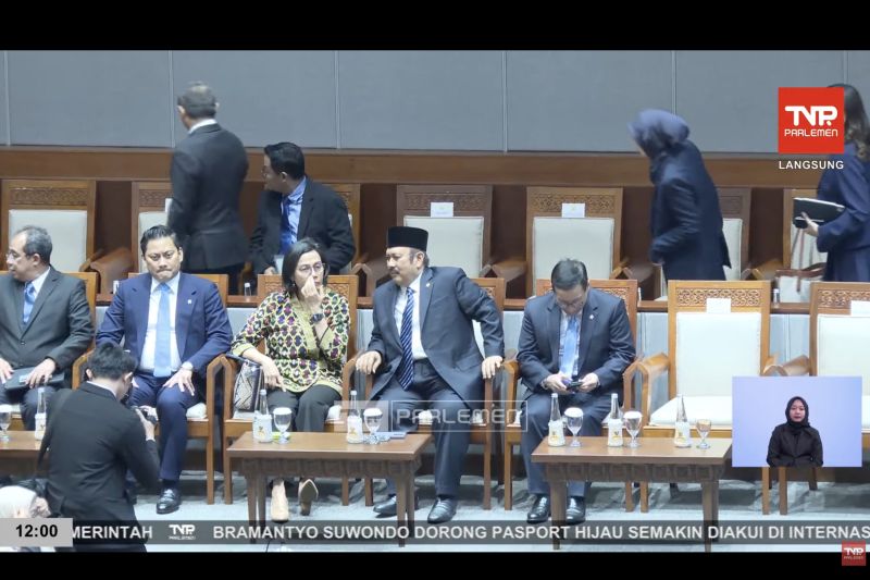 menkeu-sebut-ri-butuh-investasi-rp7500-triliun-ekonomi-tumbuh-tinggi