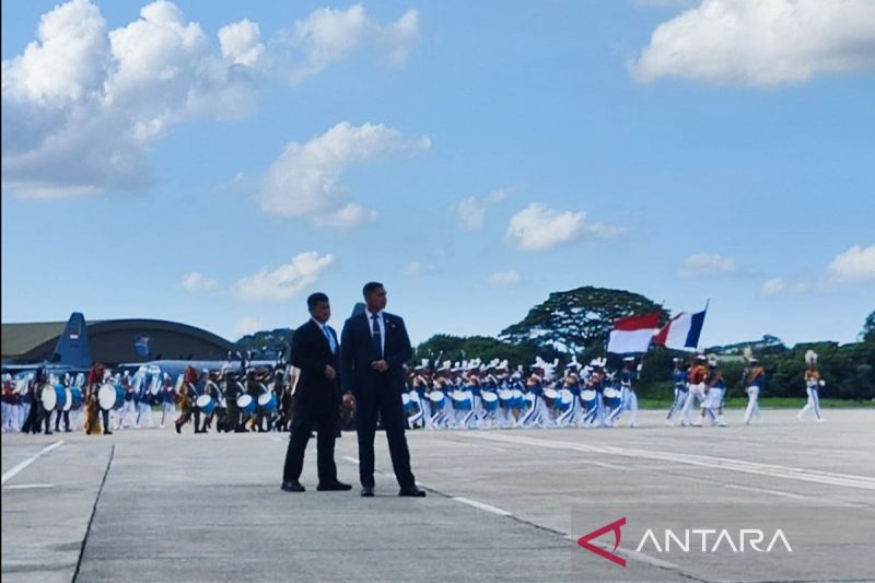 Presiden cek kesiapan kontingen TNI ikut defile Bastille Day Prancis