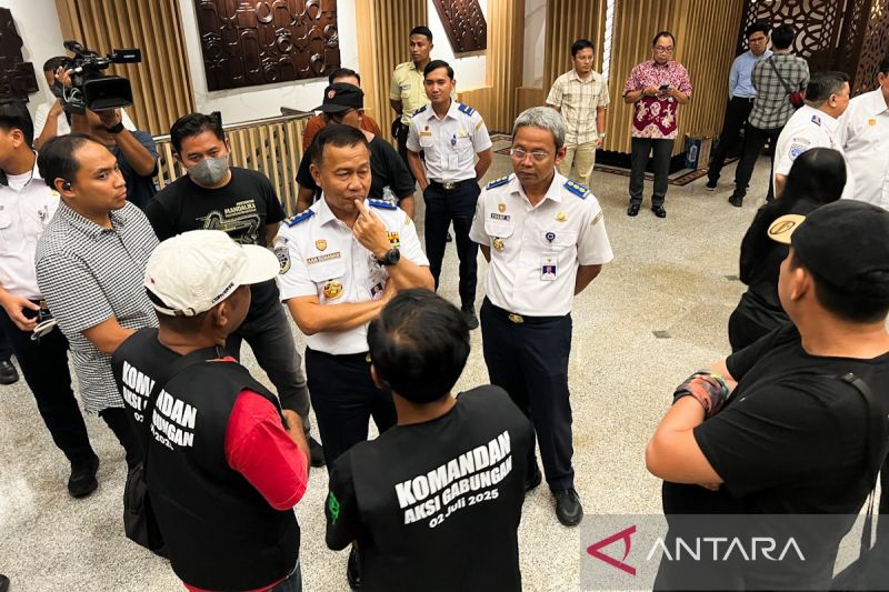 kemenhub-serap-aspirasi-sopir-truk-soal-perlindungan-revisi-uulaj