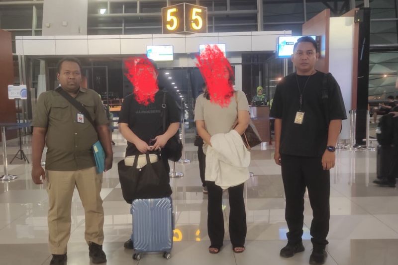 imigrasi-jakut-deportasi-dua-wna-tiongkok-karena-jadi-investor-fiktif
