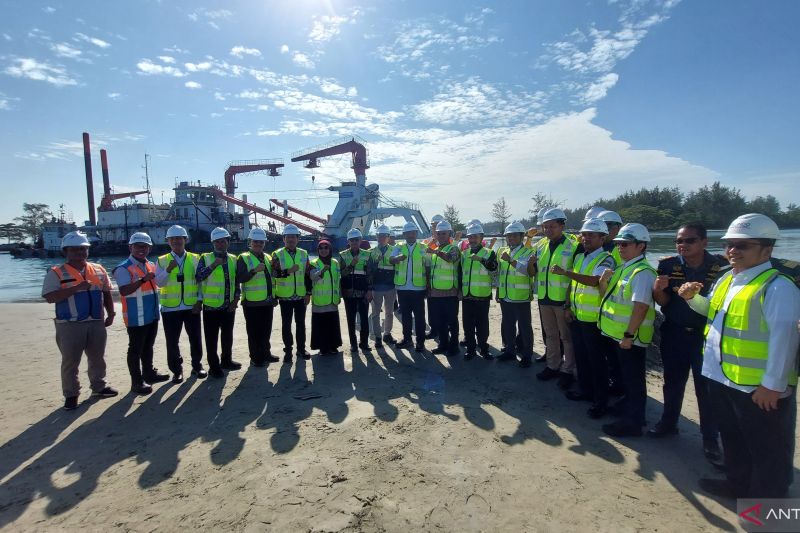 waka-komisi-v-dpr-usul-pelindo-tambah-alat-pengeruk-alur-bengkulu