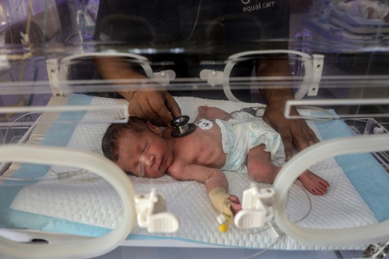 Bayi-bayi prematur berjuang bertahan hidup di tengah krisis di Gaza