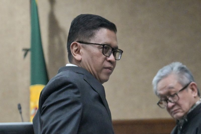 Hukum kemarin, tuntutan Hasto hingga eks Sekjen MPR tersangka korupsi