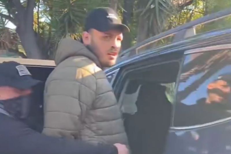 Chavez Jr ditangkap agen ICE setelah tanding lawan Jake Paul