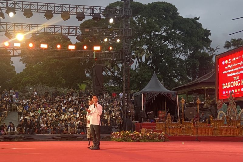 wapres-gibran-menitip-pesan-jaga-pariwisata-ke-warga-bali