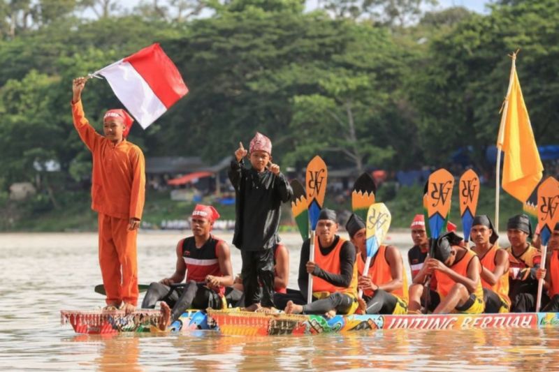 Profil Dhika 'Aura Farming' yang dapat beasiswa Rp20 Juta dari Menbud