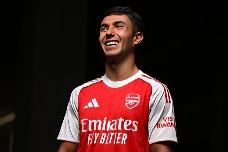 Arsenal resmi umumkan transfer Martin Zubimendi dari Real Sociedad