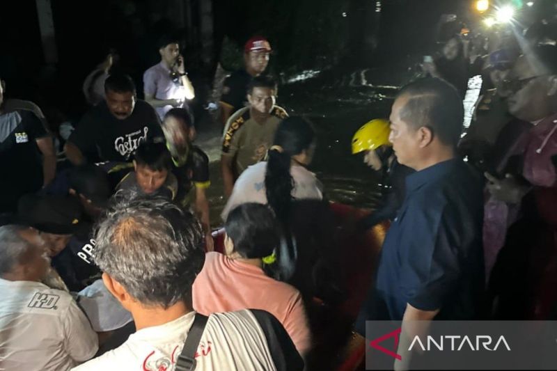 Gubernur minta ASN Pemprov NTB fokus tangani banjir Mataram