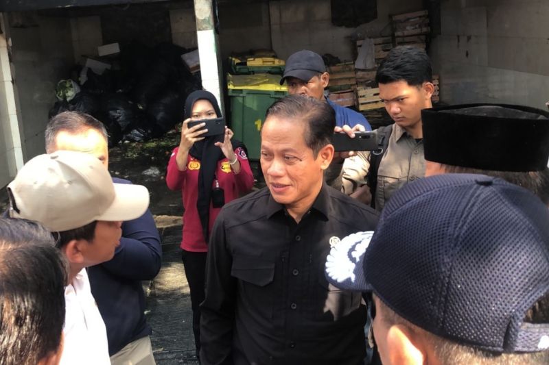 Menteri LH minta PIK kelola sampah di kawasan sendiri