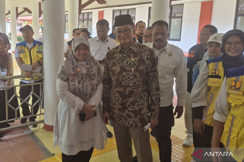menteri-pu-tinjau-infrastruktur-sekolah-rakyat-di-bekasi