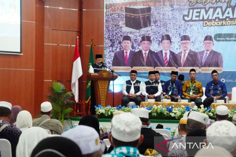 13 haji Debarkasi Banjarmasin wafat di Tanah Suci