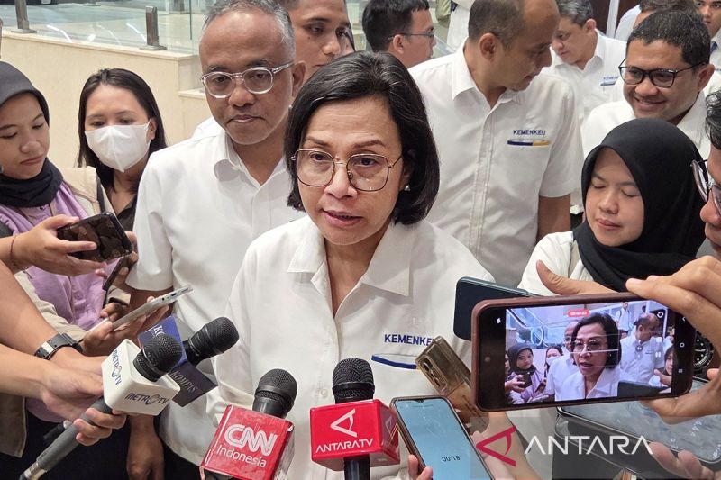 Sri Mulyani buka suara soal ancaman tarif 10 persen Trump untuk BRICS