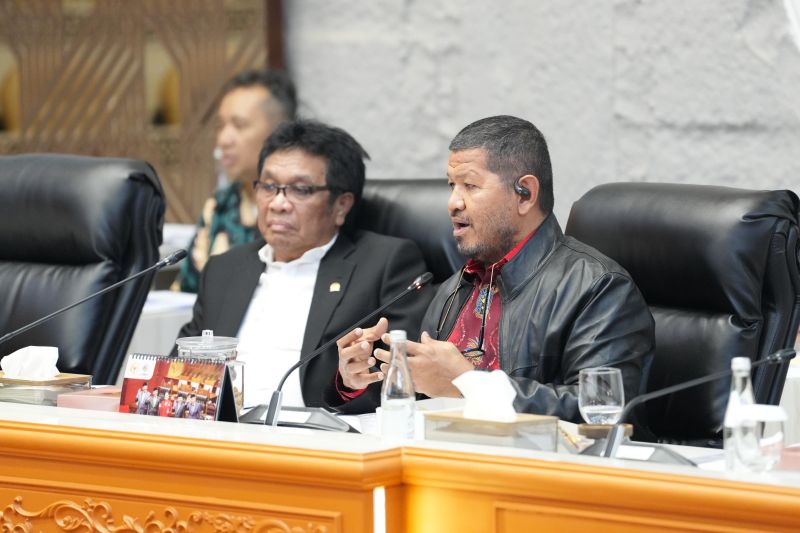 dpr-setujui-anggaran-kementrans-tahun-ini-ditambah-rp177-triliun