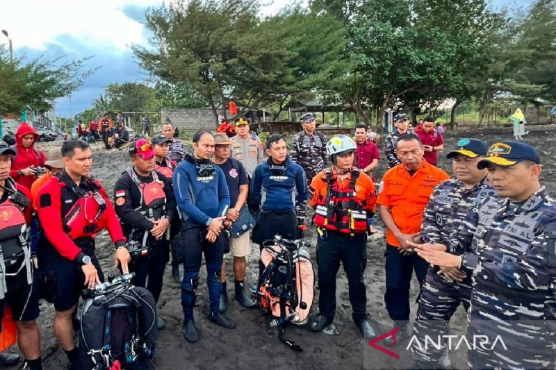 Kemarin, erupsi Lewotobi Laki-laki hingga Hari Pustakawan Indonesia