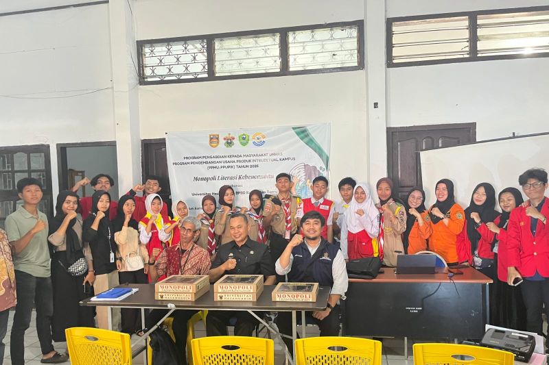 Unhas tingkatkan literasi kebencanaan pelajar SMA di Barru