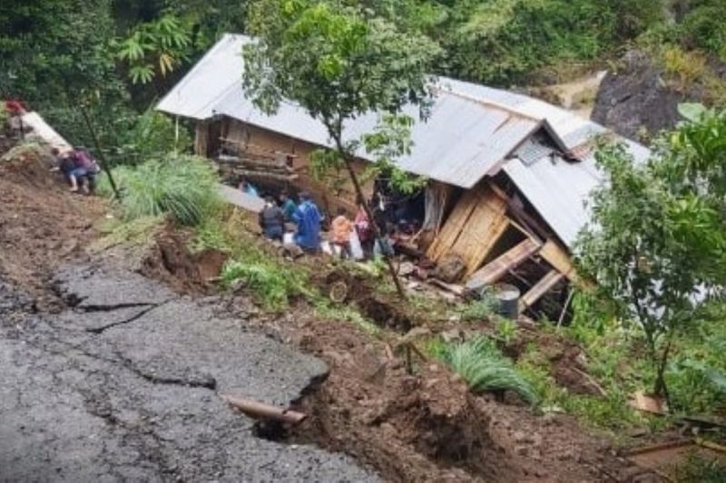 Bencana longsor di Kabupaten Sinjai, ratusan jiwa terdampak