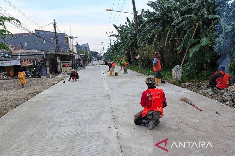 pemkab-bekasi-kebut-pembangunan-jalan-tingkatkan-konektivitas-wilayah