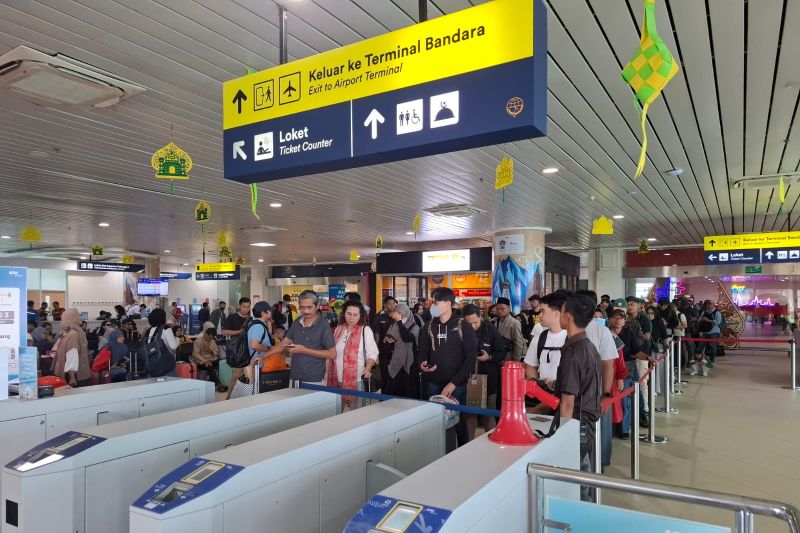 KAI Bandara Imbau Masyarakat Tidak Lempar Batu ke Kereta: Tindakan Berbahaya dan Dapat Dipidana