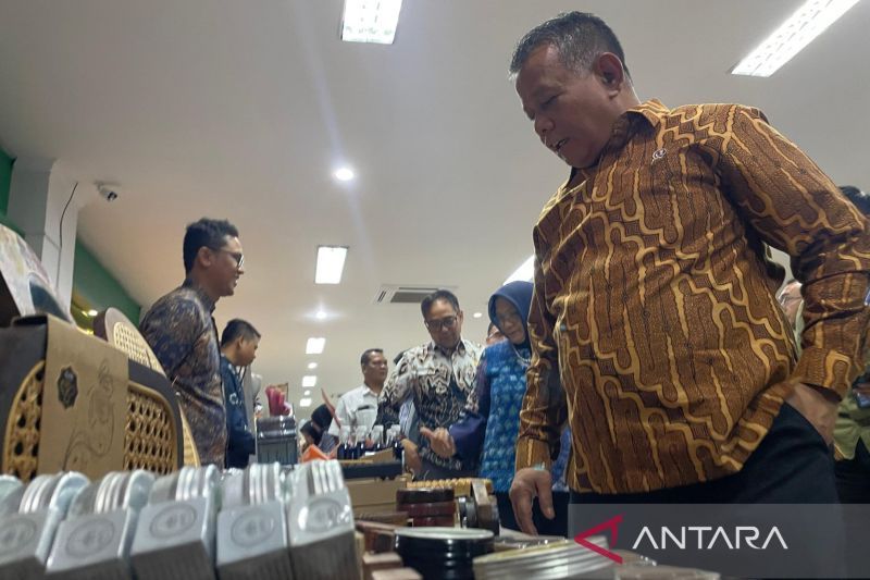 wamen-umkm-ajak-perguruan-tinggi-lahirkan-wirausaha-berbasis-riset