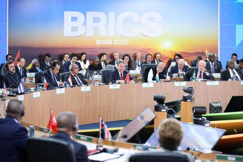 PM China serukan bangun ekonomi dunia yang terbuka (Bagian 2)