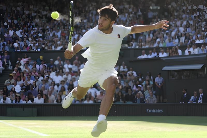 Alcaraz selangkah lebih dekat untuk hatrik gelar di Wimbledon