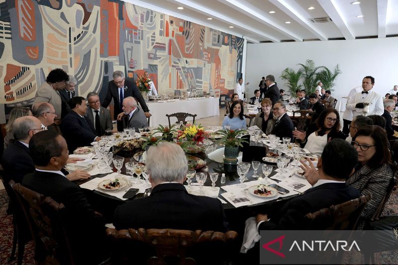 Presiden Prabowo dijamu santap siang kenegaraan oleh Presiden Lula