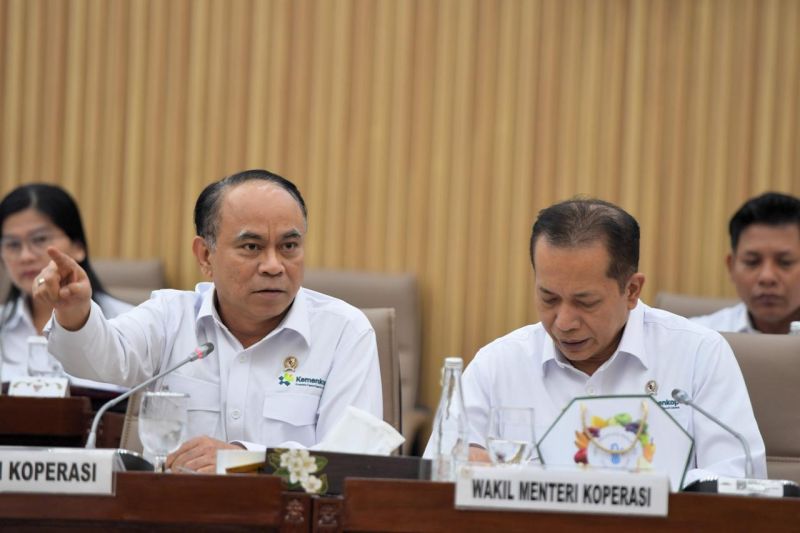 80-ribu-kopdes-merah-putih-ditargetkan-beroperasi-penuh-desember-2025